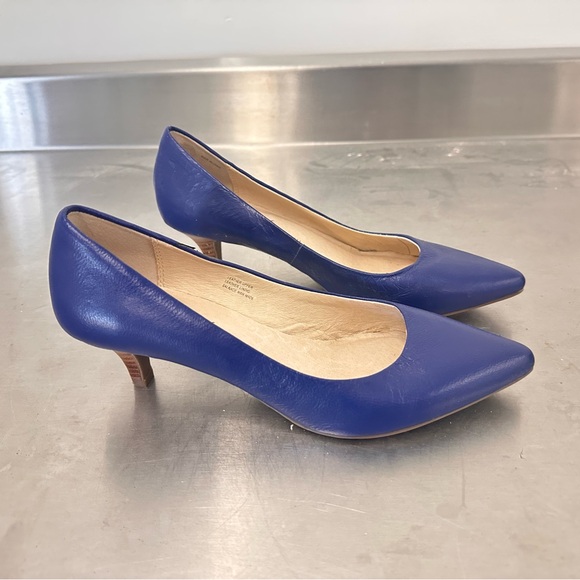 Blue high heels - Picture 1 of 5
